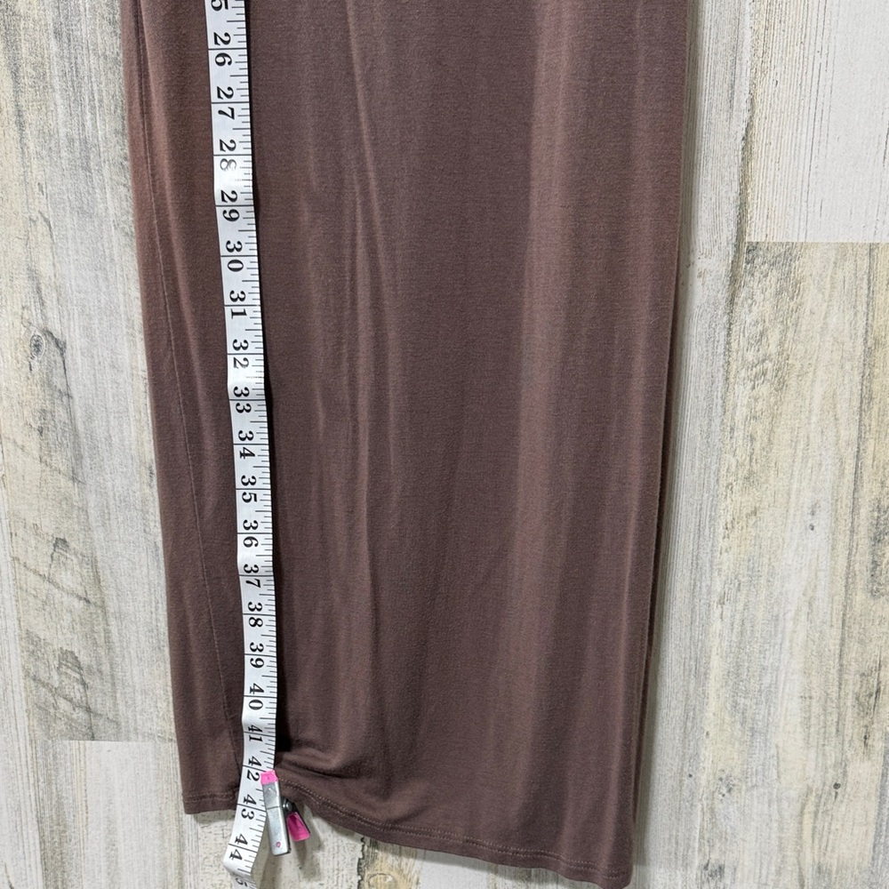 See You Monday Brown Midi Dress - Picture 4 of 9